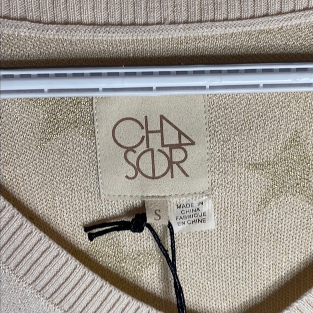 Chaser cropped golden star pullover size S - Picture 9 of 11